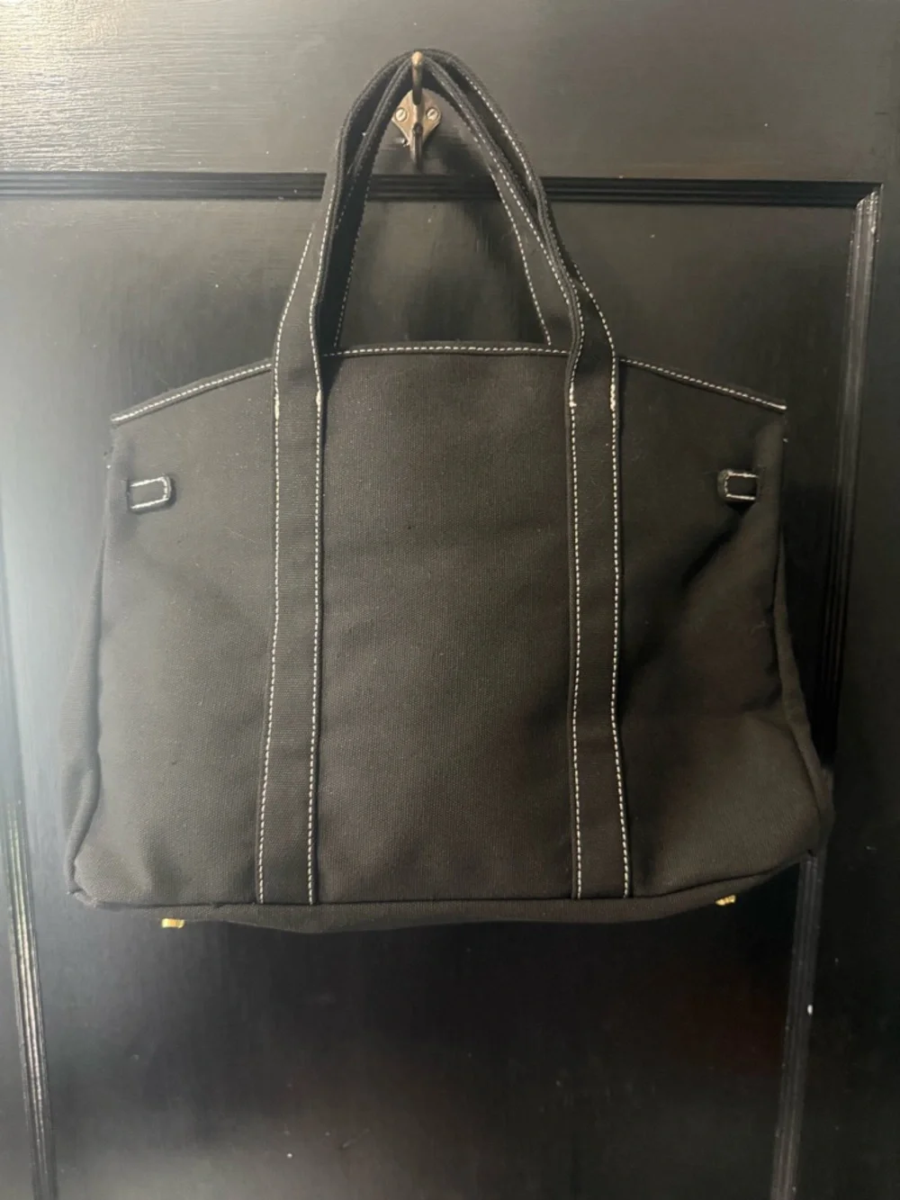 Black Women's Boatkin-style Tote - Picture 3 of 7